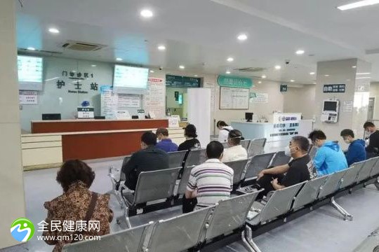超过四十五岁的女性进行找人代育的成功率有多少